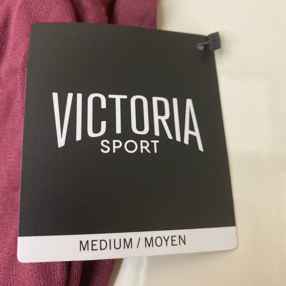 Victoria Sport Seamless Top Size Medium NWT - Picture 4 of 7